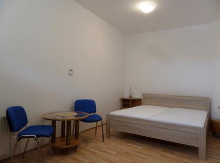 Pronájem bytu, 1+kk, 34 m²