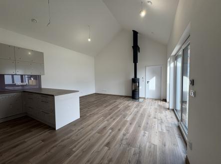 Pronájem domu/vily, 96 m²