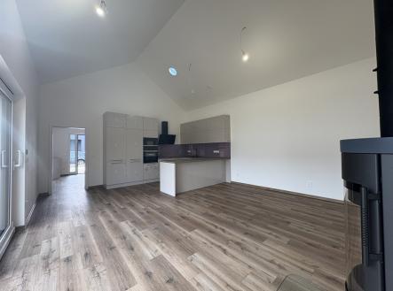 Pronájem domu/vily, 96 m²