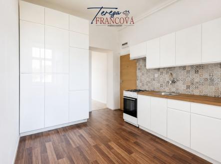 Pronájem bytu, 1+1, 35 m²