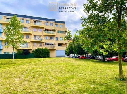 Pronájem bytu, 3+kk, 72 m²