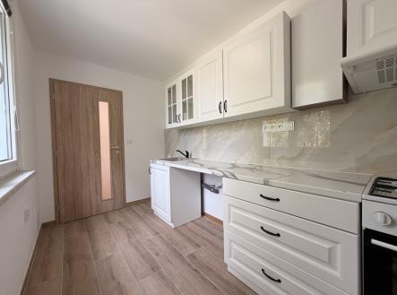 Pronájem bytu, 3+1, 74 m²
