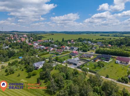Prodej pozemku pro bydlení, 2 560 m²