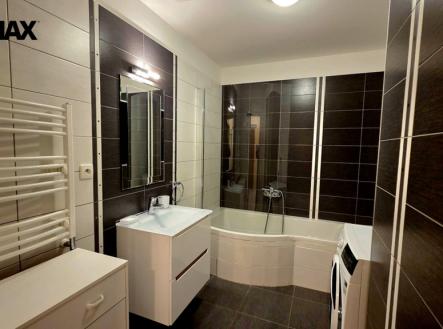 Pronájem bytu, 2+kk, 85 m²