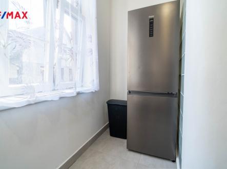 Pronájem bytu, 2+kk, 27 m²