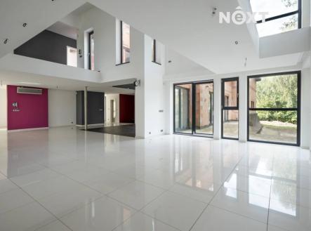 Prodej domu/vily, 327 m²