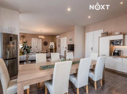 Prodej bytu, atypický, 297 m²