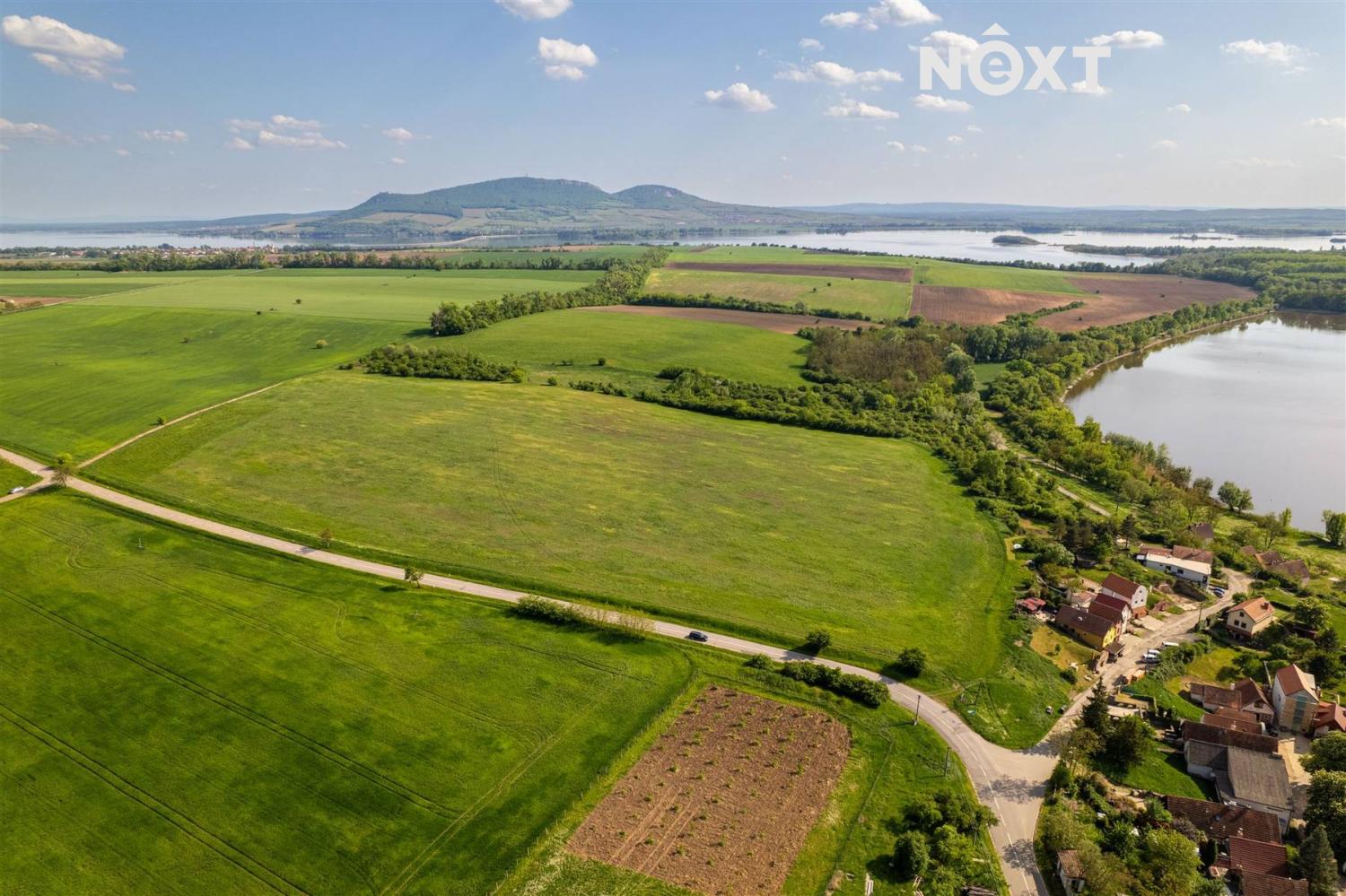 Prodej pozemek Bydlení, 62276㎡