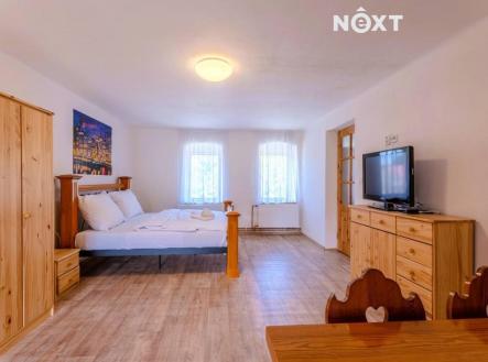 Prodej komerčního objektu, jiný, 2 182 m²