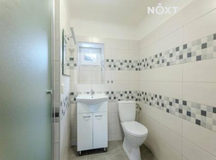 Prodej komerčního objektu, jiný, 2 182 m²