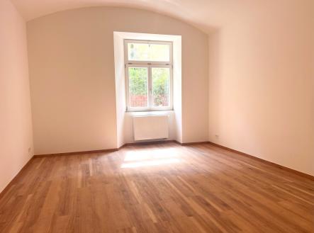 Pronájem bytu, 2+kk, 63 m² obrázek