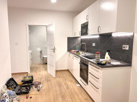 Pronájem bytu, 2+kk, 63 m²