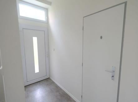 Pronájem bytu, 2+kk, 37 m²