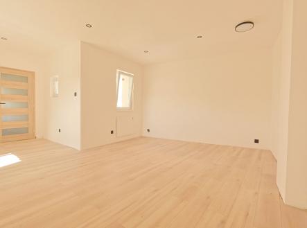 Pronájem bytu, 2+kk, 55 m²