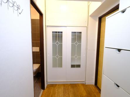 Pronájem bytu, 1+1, 38 m²