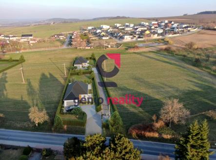 Prodej pozemku pro bydlení, 1 845 m²