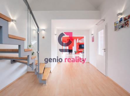 Prodej obchodní prostor, 602 m²