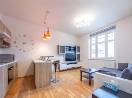 Pronájem bytu, 2+kk, 62 m²