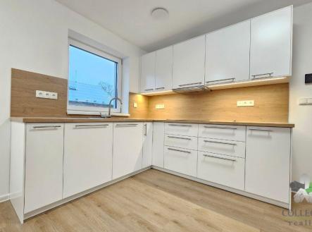 Pronájem bytu, 2+kk, 75 m²