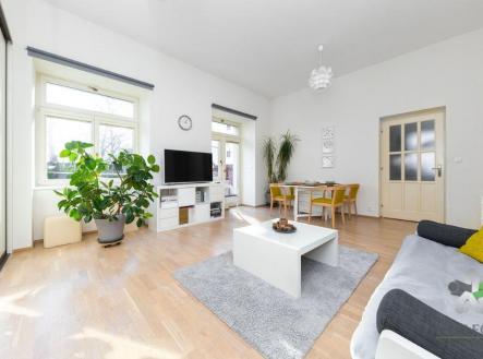 Pronájem bytu, 2+1, 67 m²