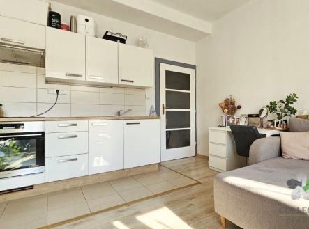 Pronájem bytu, 2+kk, 46 m²