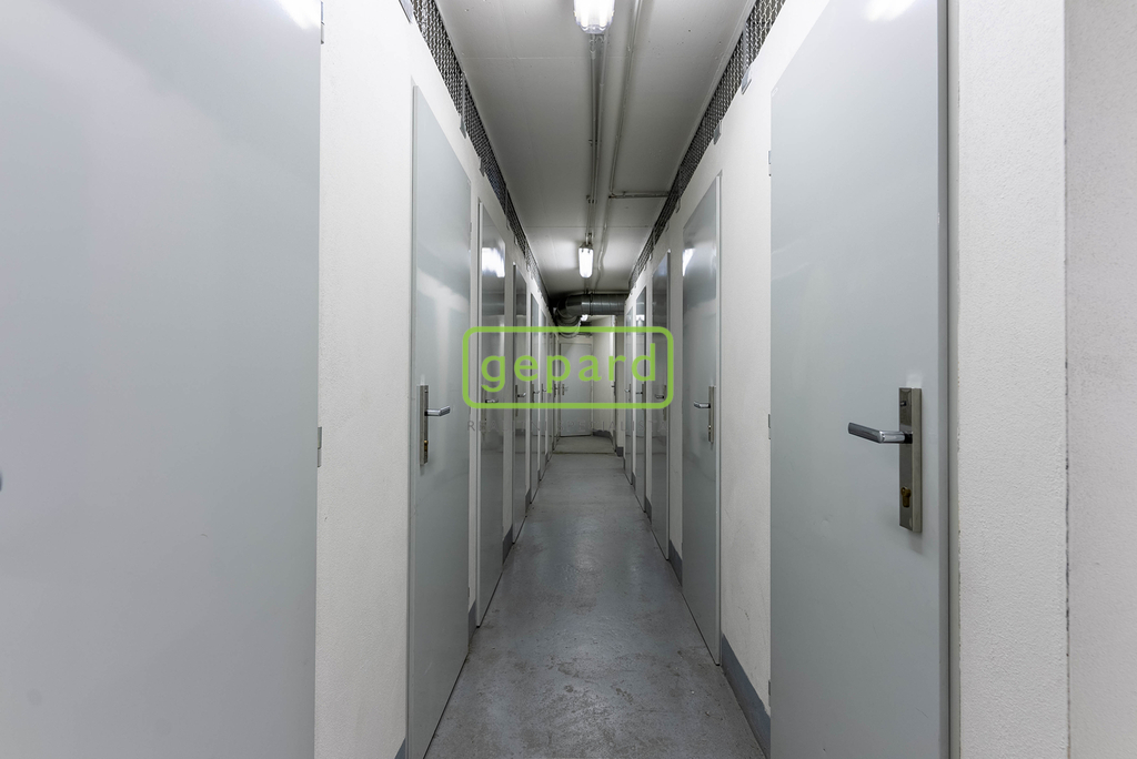 přístup ke sklepům