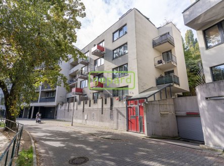 Prodej bytu, 3+kk, 82 m²