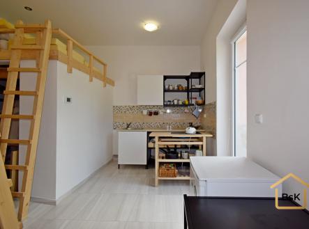 Pronájem bytu, 2+kk, 38 m²