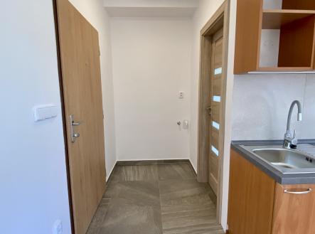 Pronájem bytu, 1+kk, 36 m²