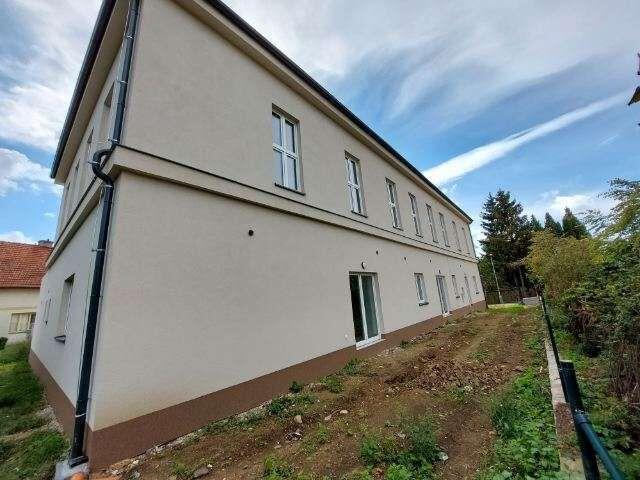 SOB1100002 Nový byt 2+kk 45m2 se zahrádkou a parkováním v obci Soběchleby