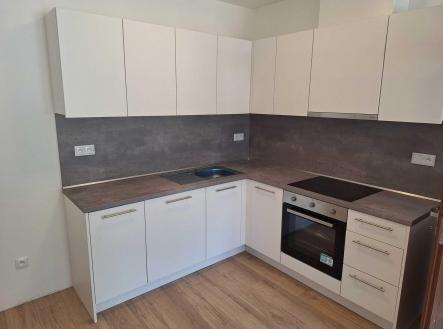 Pronájem bytu, 3+kk, 83 m² obrázek
