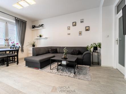 Pronájem bytu, 2+kk, 53 m²