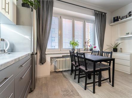 Pronájem bytu, 2+kk, 53 m²