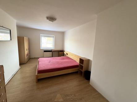 Pronájem bytu, 3+1, 75 m²