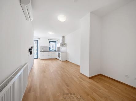 Pronájem bytu, 3+kk, 68 m²