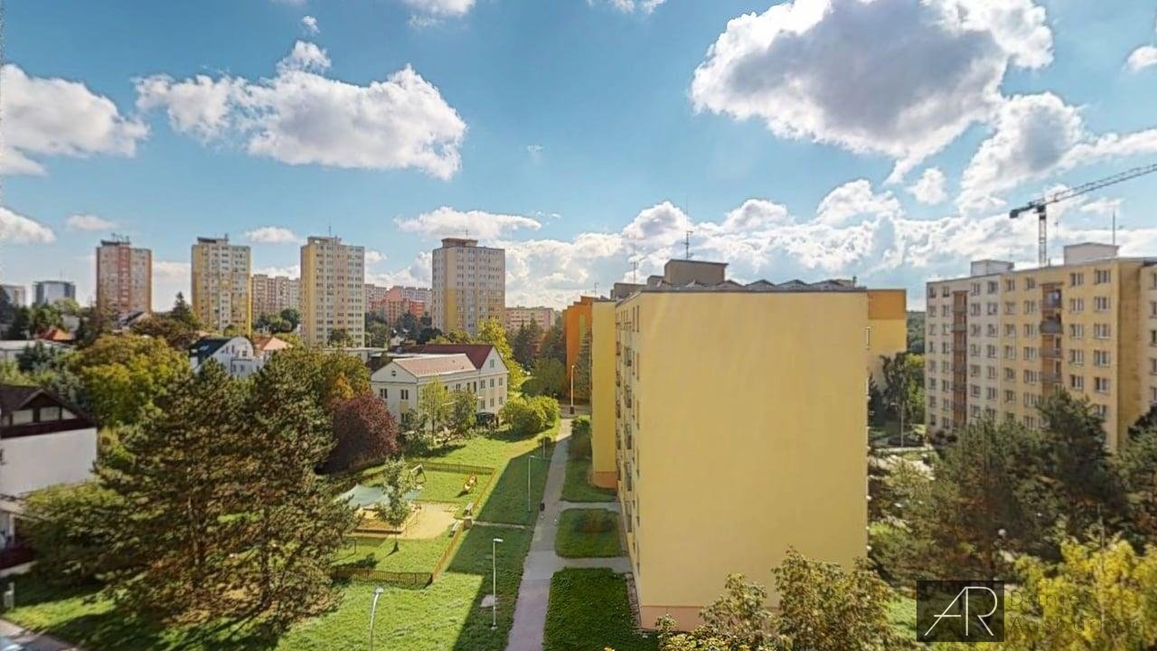 Zvolska-6963-09292025_134931