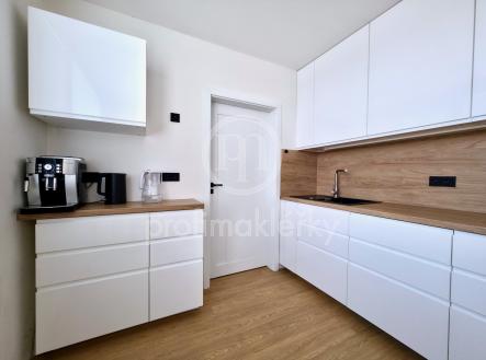 Prodej bytu, 3+1, 74 m²