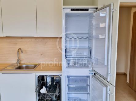 Pronájem bytu, 1+kk, 33 m²