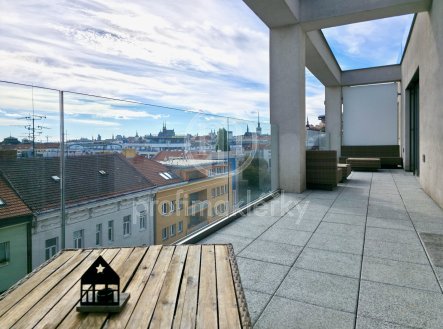 Pronájem bytu, 2+kk, 83 m², Brno – náhled fotky 2