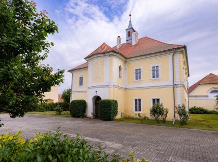 Prodej - historický objekt, 1 896 m² obrázek