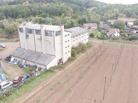 Prodej - komerční objekt, sklad, 2 370 m²