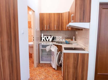 Pronájem bytu, 1+kk, 33 m²