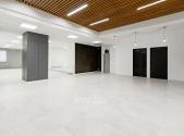 Pronájem komerčního objektu, jiný, 427 m²