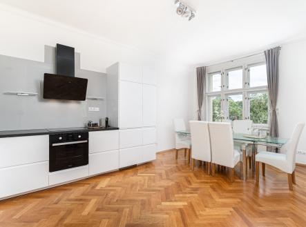 Pronájem bytu, 3+kk, 103 m²