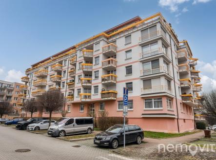 Pronájem bytu, 2+kk, 56 m²