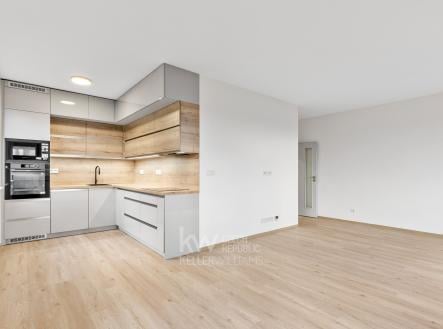 Pronájem bytu, 3+kk, 108 m²