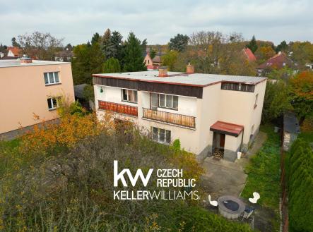 Prodej - dům/vila, 242 m²