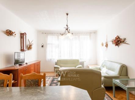 Pronájem bytu, 4+kk, 80 m²