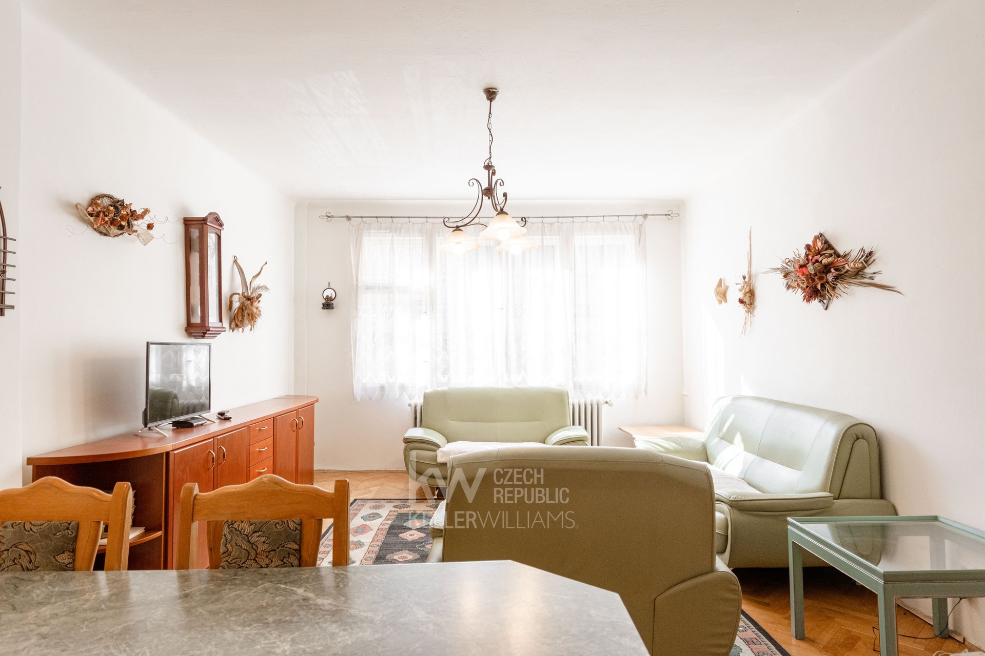 HUD_2083-2-HDR