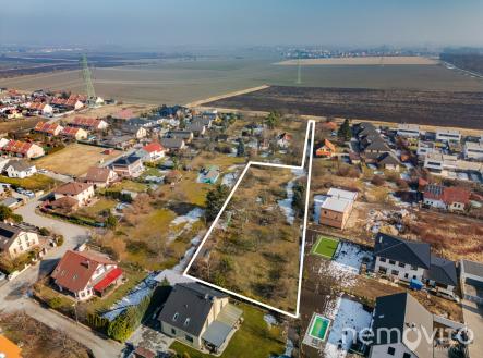 Prodej - pozemek pro bydlení, 3 747 m²